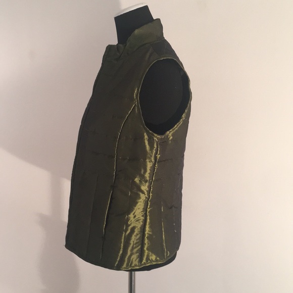 ✅ SOLD Metallic Green Ladies MED Zippered Vest - Picture 2 of 5